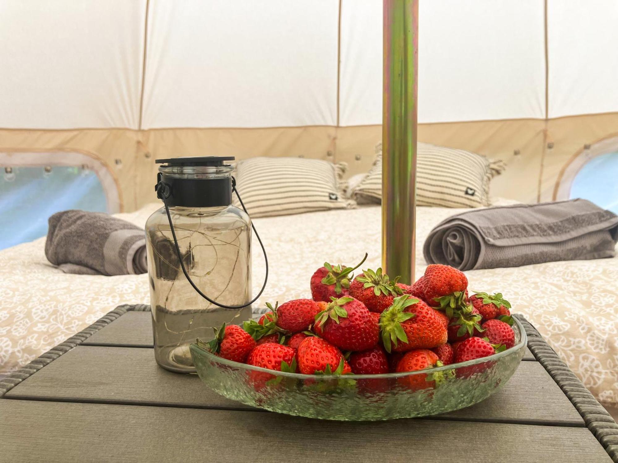 Mazury Glamping Kruklanki Polana Zyczen Hotel Exterior foto